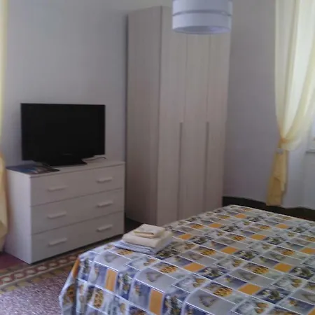 Affittacamere Franso' * La Spezia